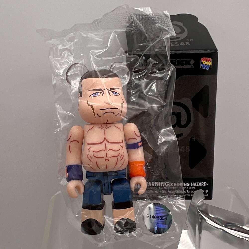Bearbrick Series 48 John Cena Wrestler WWE Artist Medicom Be@rbrick 100% Figure